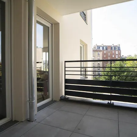 아파트 Modern Apt With Balcony Near Paris *